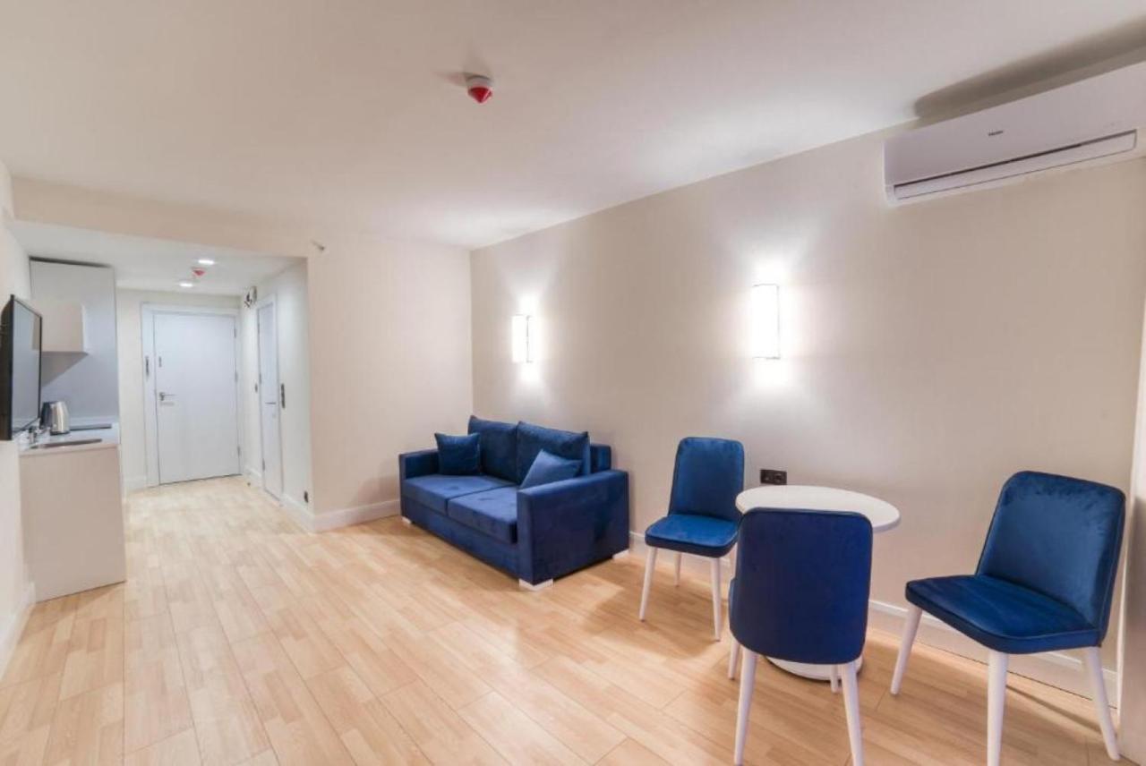 Luxury Sea View Apartments In Orbi City Батуми Екстериор снимка
